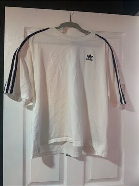 Adidas Oversized White Short-Sleeve Tee with Black Shoulder Stripes
